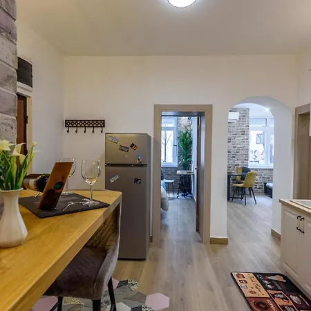 Skadarlija Aurora Apartment